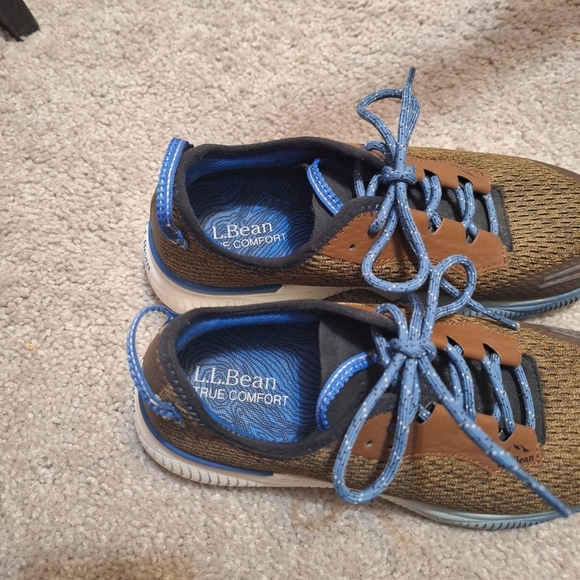 L.L. Bean B Bound Mens Athletic Outdoor Shoes Size 7 Medium!
